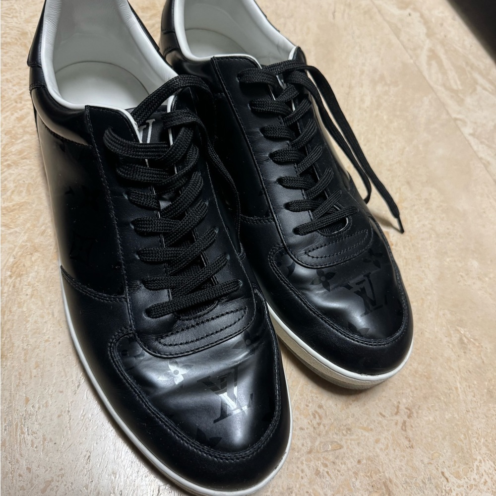 Louis Vuitton Black and White Sneakers - Picture 3 of 8